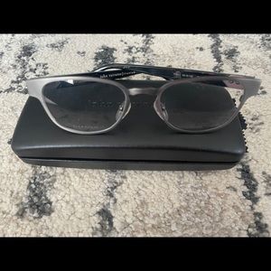 JOHN VARVATOS V 141 Frame